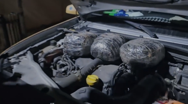  Doğubayazıt'ta aracın ön kaput kısmına gizlenmiş 3 kilo 154 gram uyuşturucu (Skunk) maddesi ele geçirildi