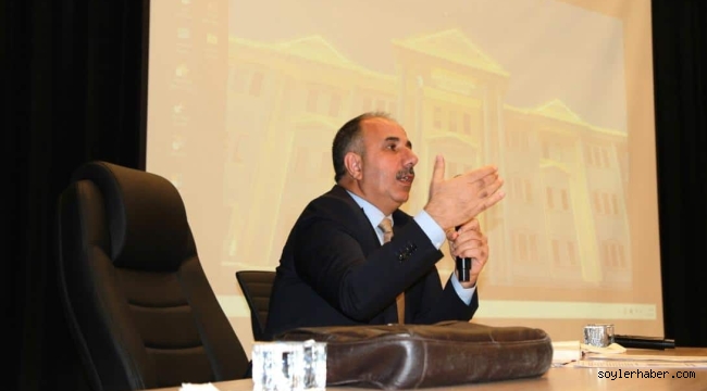 ​​​​​​​Doğubayazıt'ta Yöneticilere Özel Seminer: İletişim Becerileri ve Protokol Kuralları Masaya Yatırıldı