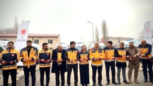 Ağrı'ya Son Teknoloji Donanımlı Yeni Ambulanslar Teslim Edildi