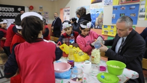 AĞRILI ÖĞRENCİLER, ATÖLYELERDE HAYATIN PRATİĞİNİ ÖĞRENİYOR