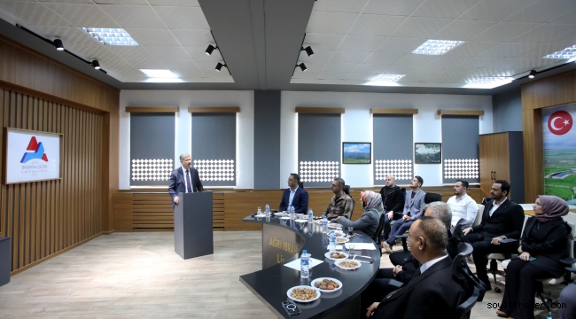 ​​​​​​​AİÇÜ Rektörü Prof. Dr. Gülçin, Lisansüstü Eğitim Enstitüsü'nü Ziyaret Etti ve Başarılı Akademisyenleri Tebrik Etti