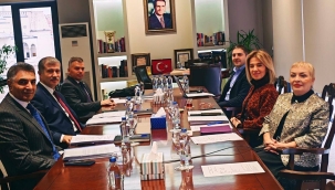  AİÇÜ Yönetimi, İbrahim Çeçen Vakfı ile İş Birliği Görüşmeleri Gerçekleştirdi