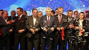 Türkiye'nin Asya'ya Açılan Kapısı Gürbulak Yeniden Doğdu: 3 Milyar TL'lik Dev Yatırım Hizmete Açıldı