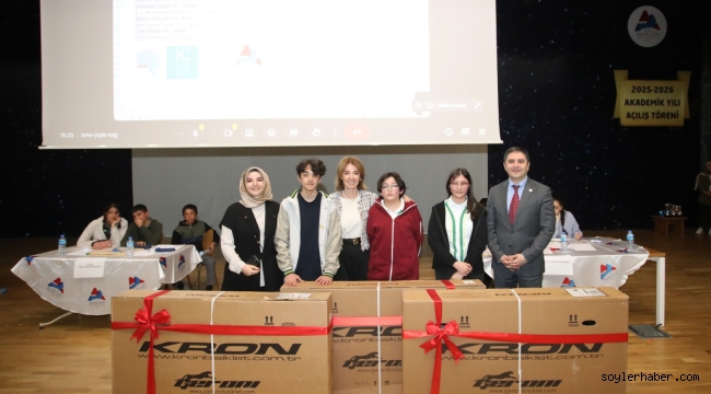 Ağrı Matematik Bilgi Yarışmasında Doğa Koleji Öğrencileri 9'da 9 Yaptılar, 10. Soruya "Biz Zaten Şampiyonuz" Yazıp Geçtiler