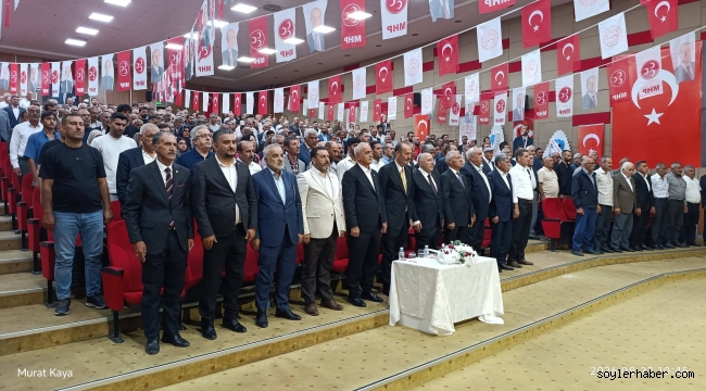 MHP AĞRI'DA GÜVEN TAZELEDİ: SELAHATTİN AKTAŞ YENİDEN İL BAŞKANI