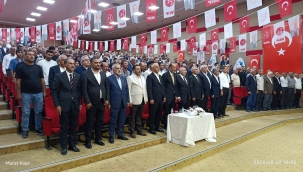 MHP AĞRI'DA GÜVEN TAZELEDİ: SELAHATTİN AKTAŞ YENİDEN İL BAŞKANI