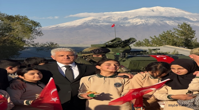 Ağrı Dağı Eteğinde Öğrenciler Vatan Sevgisi ve Teknolojiyle Buluştu
